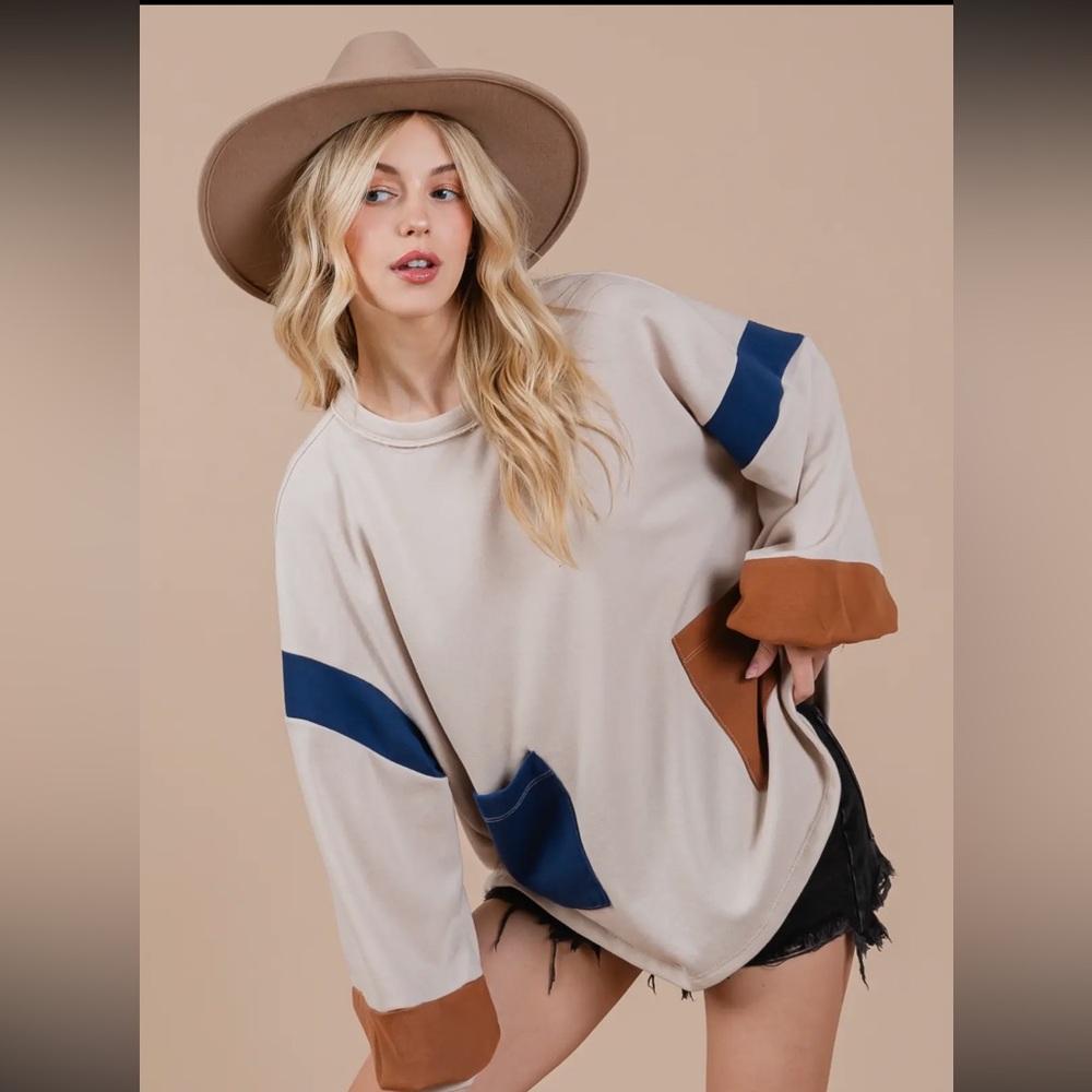 COLOR BLOCK LONG SLEEVE TOP - Picture 1 of 7